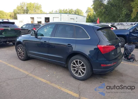 2010 Audi Q5 3.2 Premium z USA, uszkodzony, nr VIN WA1LKAFP8AA113086